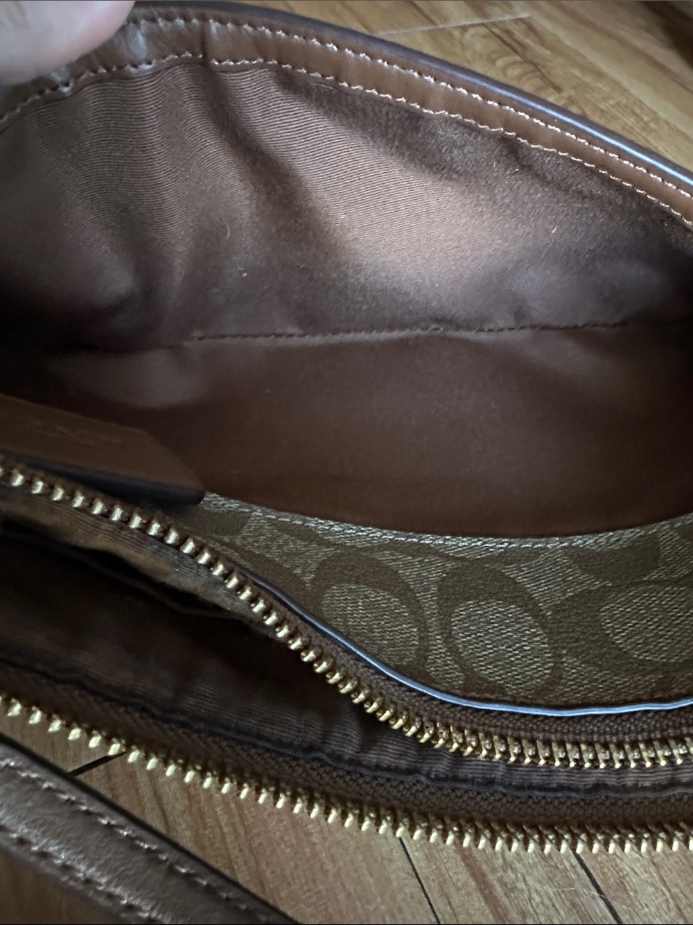 Coach Signature East/West Crossbody Bag - Picture 6 of 8